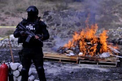 5a3992a2fe41f5cbd88e185c229b0bb1 1