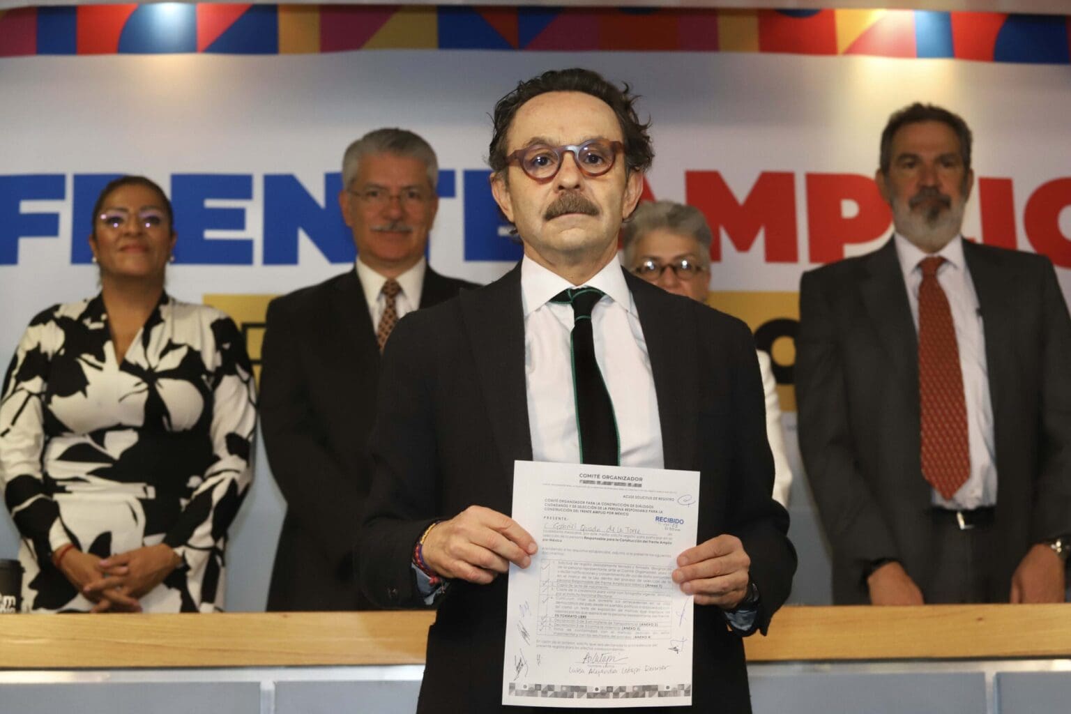 644851 dg6esm6leh scaled 1