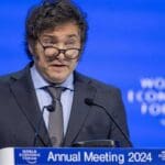 Milei decreta que 2024 sea el "Año de la Defensa de la Vida, la Libertad y la Propiedad"