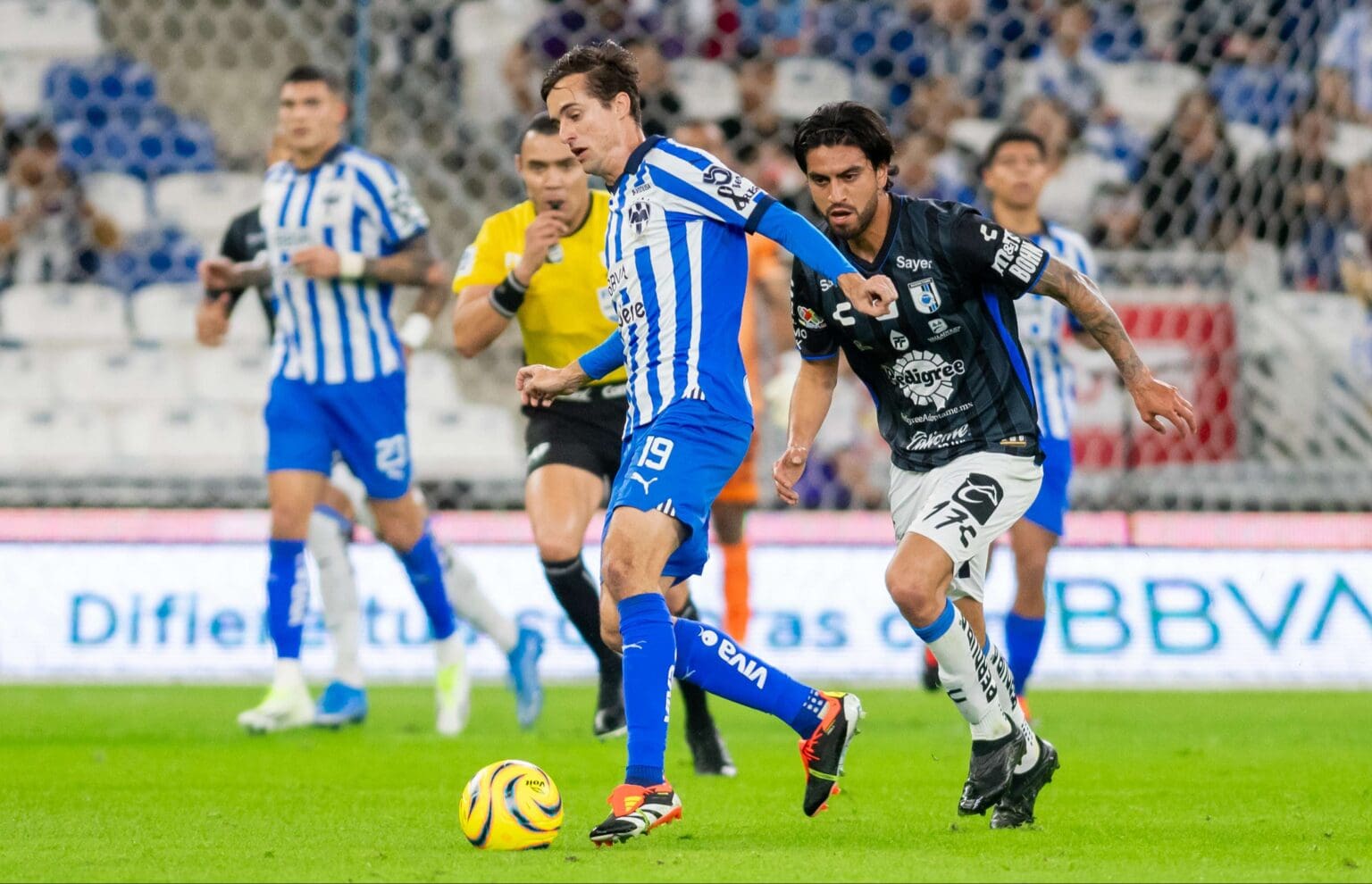 Querétaro le saca el empate a Monterrey tras una mala racha