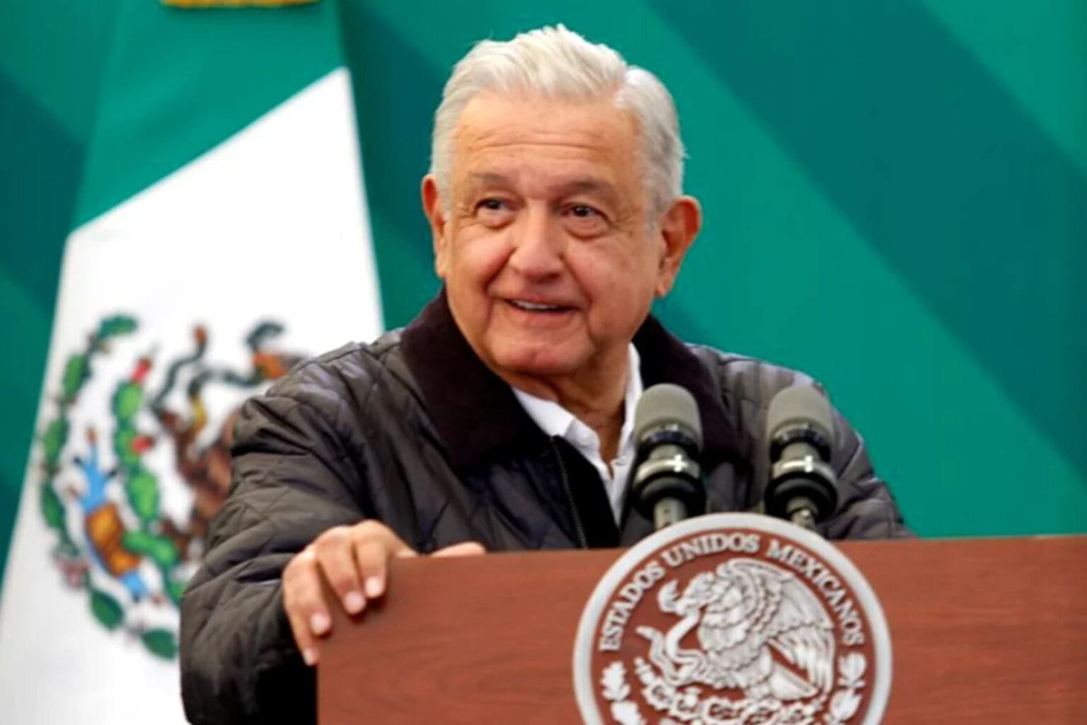AMLO 10 1