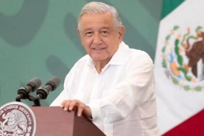AMLO 3 4