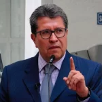 AMLO enviara iniciativas en materia electoral y Guardia Nacional Ricardo Monreal