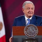 AMLO pide a hispanos no votar por Ron DeSantis 1