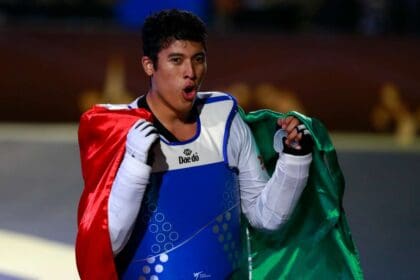 Carlos Sansores efe 1