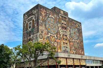 Central Library UNAM 2022 1 scaled 1