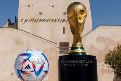 D4ZPAH3FNREVVKLDZVONMHO6RY 1