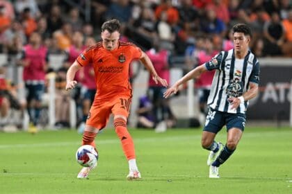 F2kzVVHWAAA63YW scaled 1