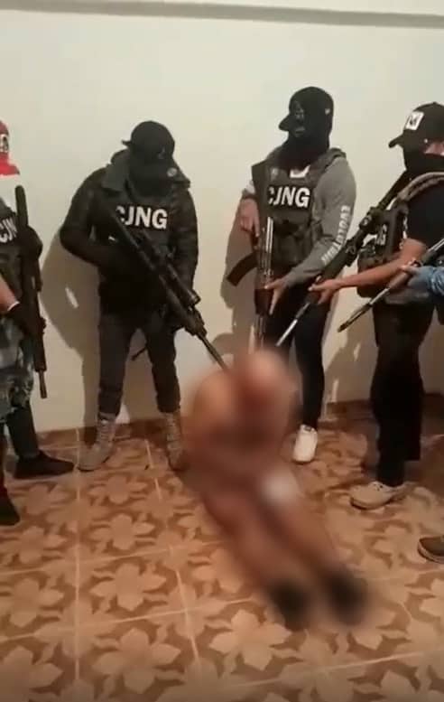 LEVANTADOS 1 pix min