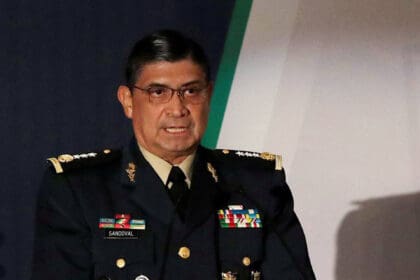 LUIS CRESENCIO