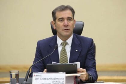 Lorenzo Cordova INE 1