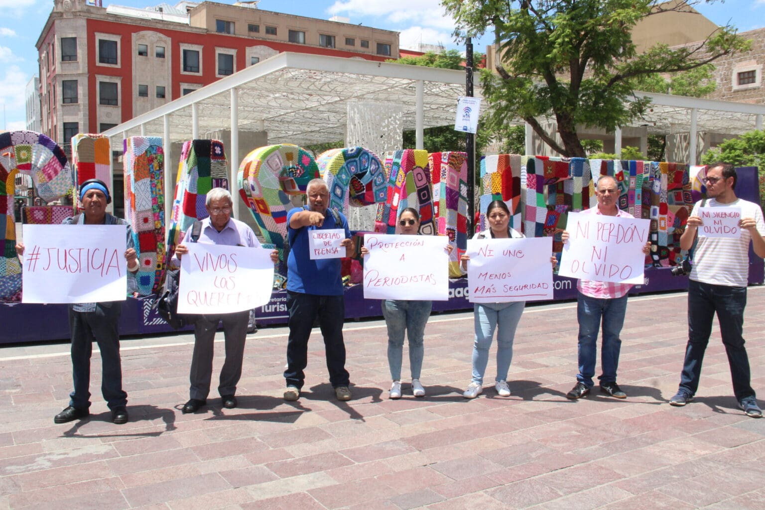 Manifestacion de reporteros 16 scaled 1