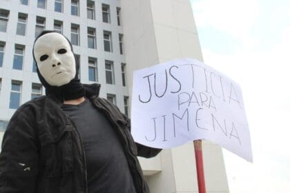 Manifestacion en apoyo a Jimena en la UAA 18 COLOR scaled 1