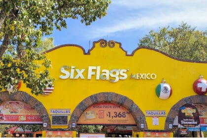 SIX FLAGS