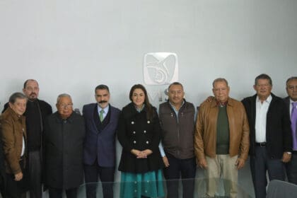 TERE REUNION IMSS 2 scaled 1