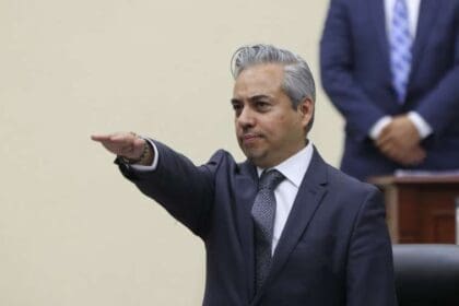 VFRMXNVAU5DRXIIQNVJPBUHYVQ 1