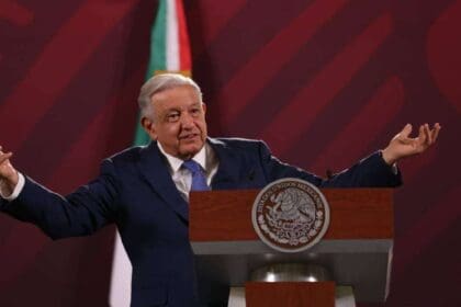 amlo octavio hoyos 1 1