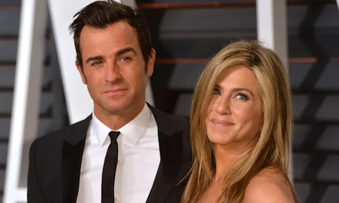 aniston theroux getty1 t.jpg