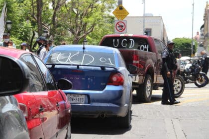 autos chocolates jesus scaled 1