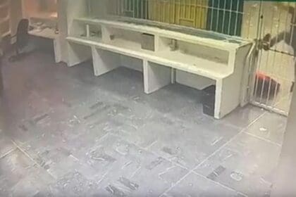 d32144ec12305976572f2c7ed1901bd1