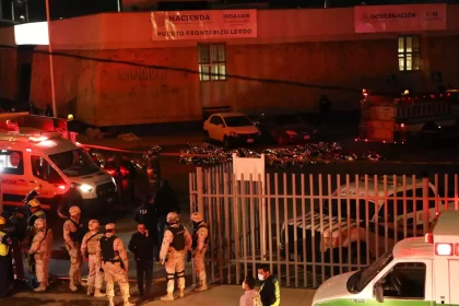 Agregan cargos por incendio en estación del INM