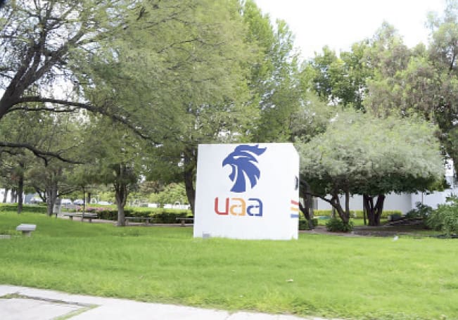 Medicina encabeza la lista de carreras con mayor demanda en la UAA