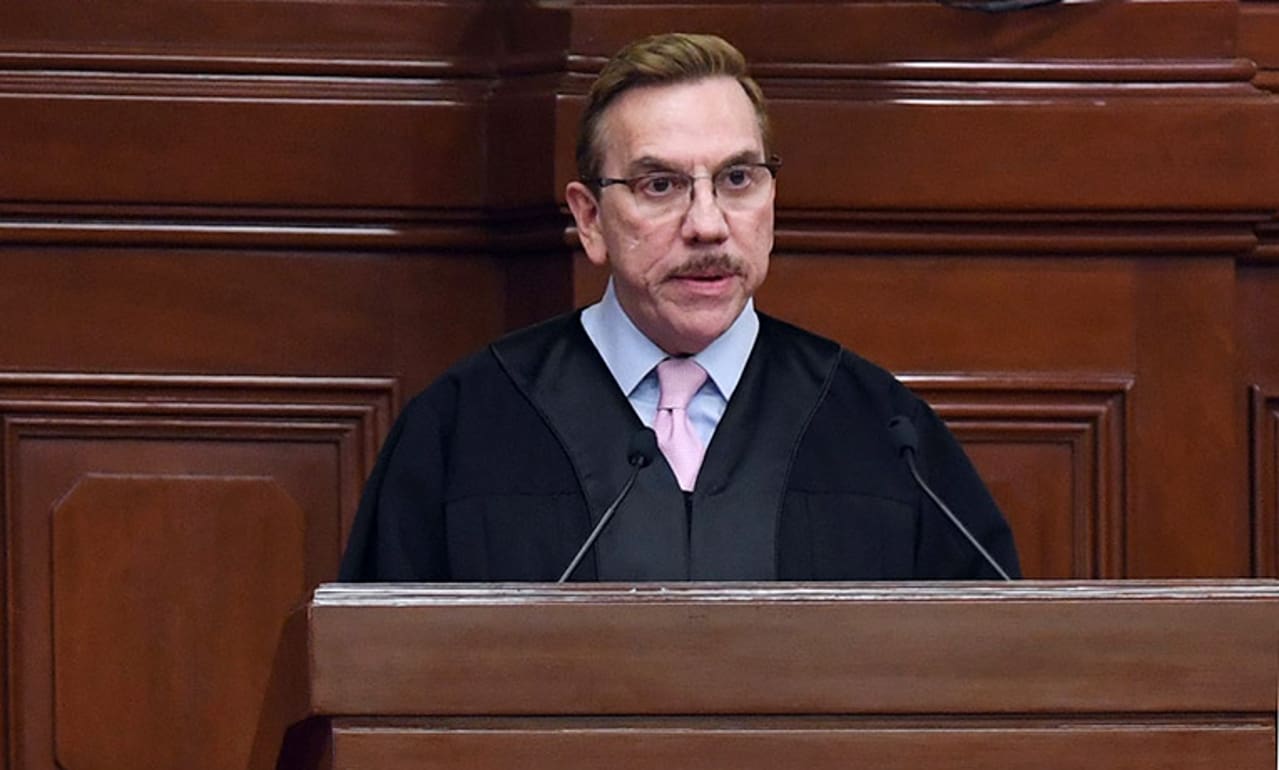 javier laynez ministro ebrio