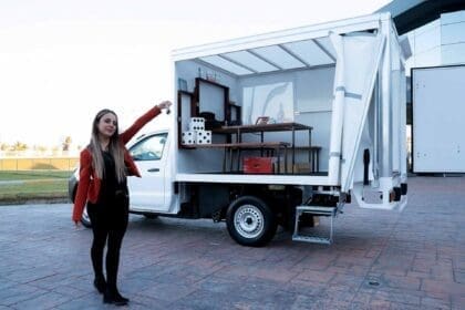 maestra camioneta salon 16022021