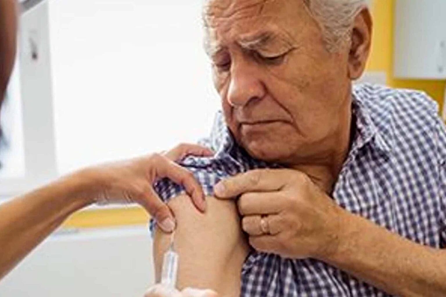 mayores 60 vacunados 02012021