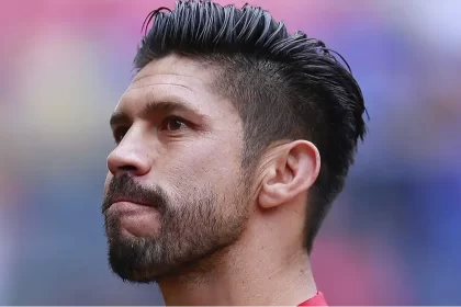 Oribe Peralta emocionado por el posible regreso del "Chicharito"