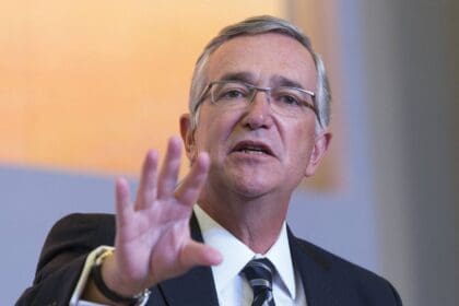 ricardo lede 1300x828 1