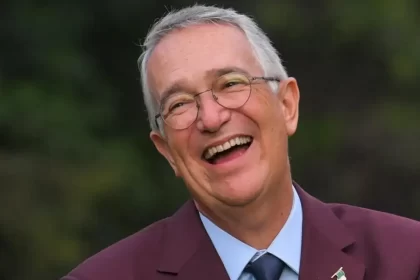 ricardo salinas pliego 1 crop1669741327113.jpg 695625743 1