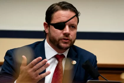 senator dan crenshaw 1