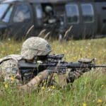 soldiers 2679099 1280