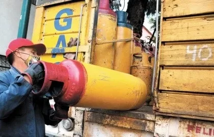 tanques de gas.jpg 1758632412