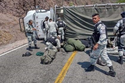 vuelca vehiculo guardia nacional istmo oaxaca optimized