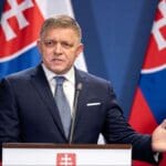 Primer ministro eslovaco dice que Occidente eleva la tensión por ayudar a Ucrania