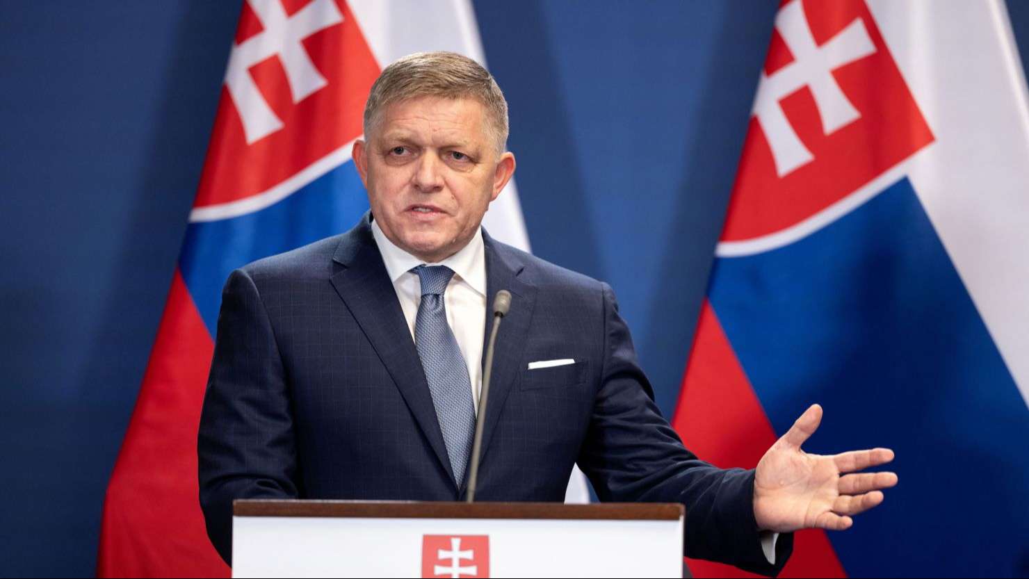 Primer ministro eslovaco dice que Occidente eleva la tensión por ayudar a Ucrania