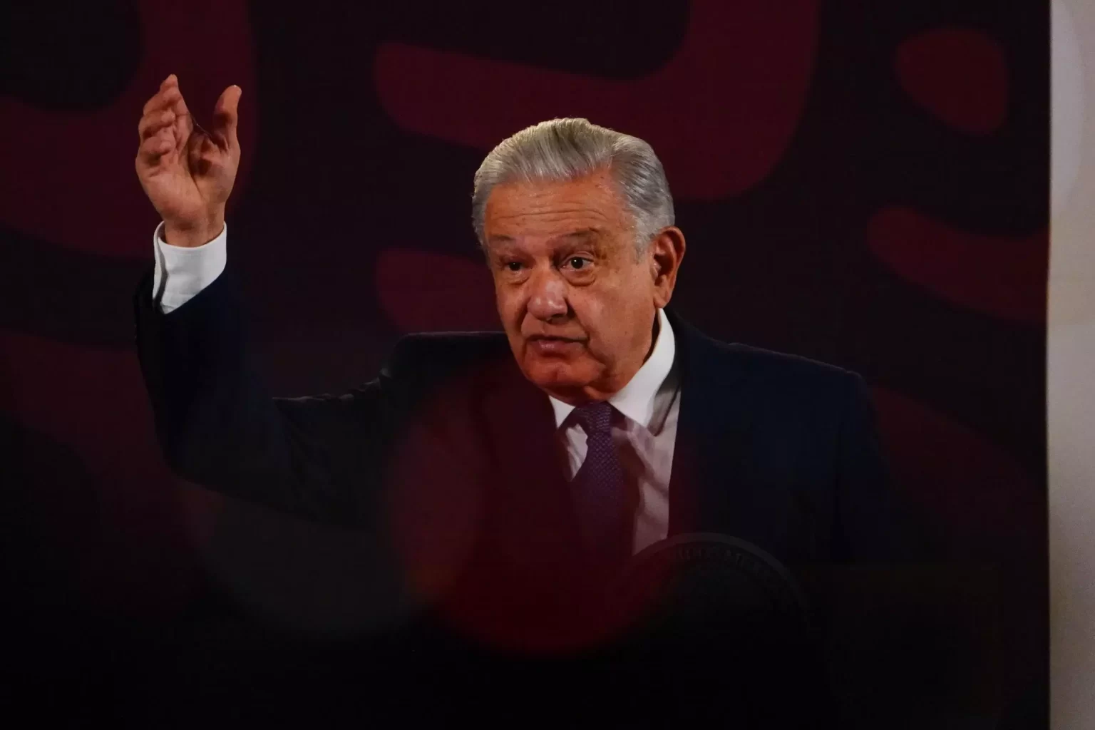 AMLO pedirá a YouTube investigar si conservadores bajaron conferencia