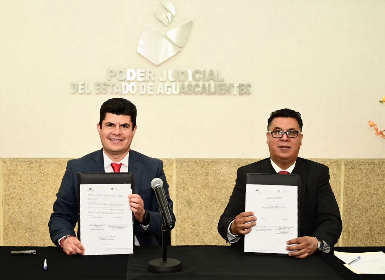 Firma ayuntamiento de Pabellón de Arteaga convenio con el Poder Judicial del estado de Aguascalientes