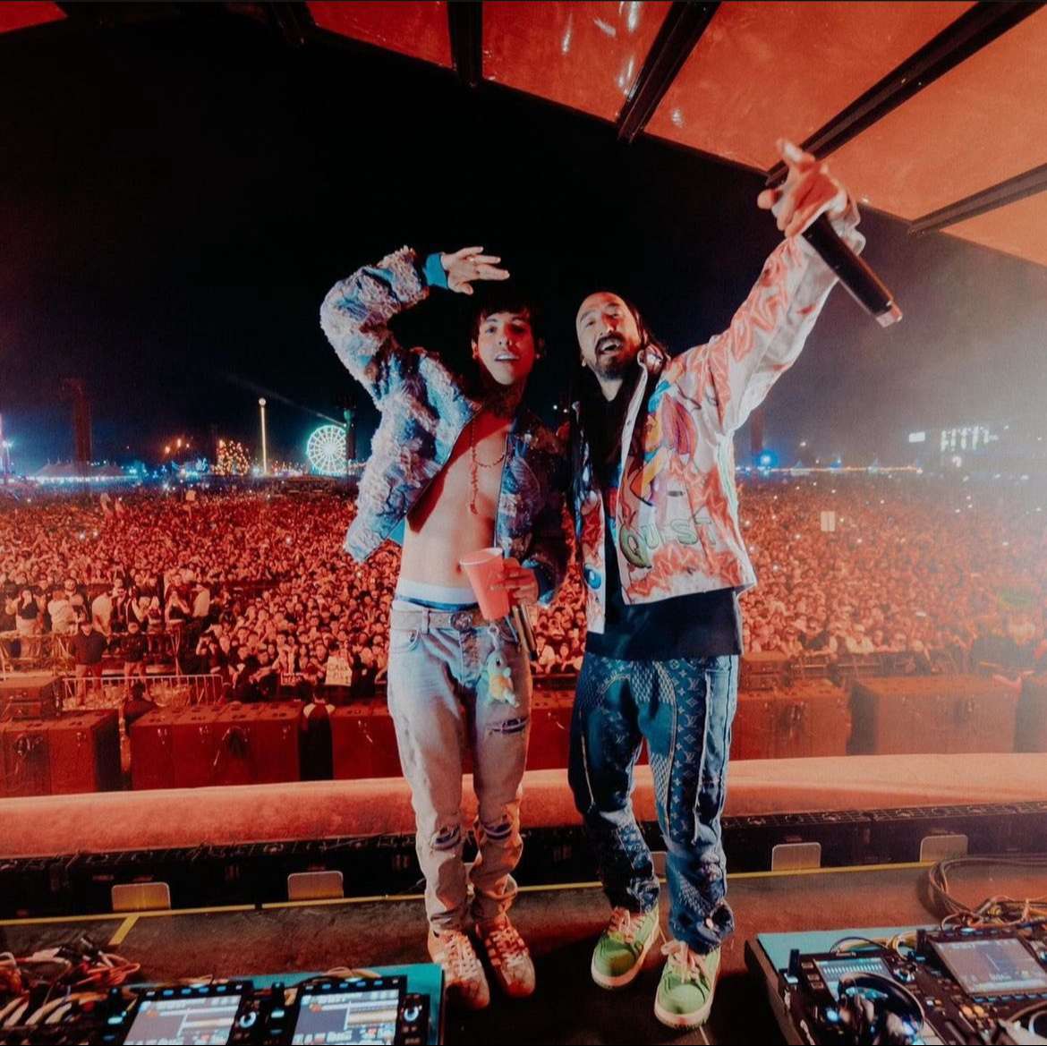 Steve Aoki hace equipo con Ángela Aguilar y Natanael Cano en el EDC