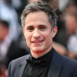 Gael García dedica a Helena Rojo conmovedora despedida