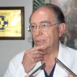 Retrocedimos 30 años en salud: Dr. Llamas