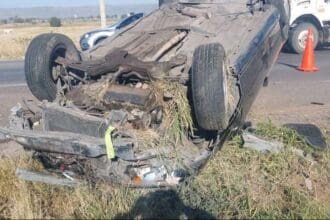 Enésimo accidente en la carretera federal 45 norte dejó a una joven automovilista lesionada