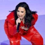 Demi Lovato interpreta "Heart Attack" en evento de salud cardíaca