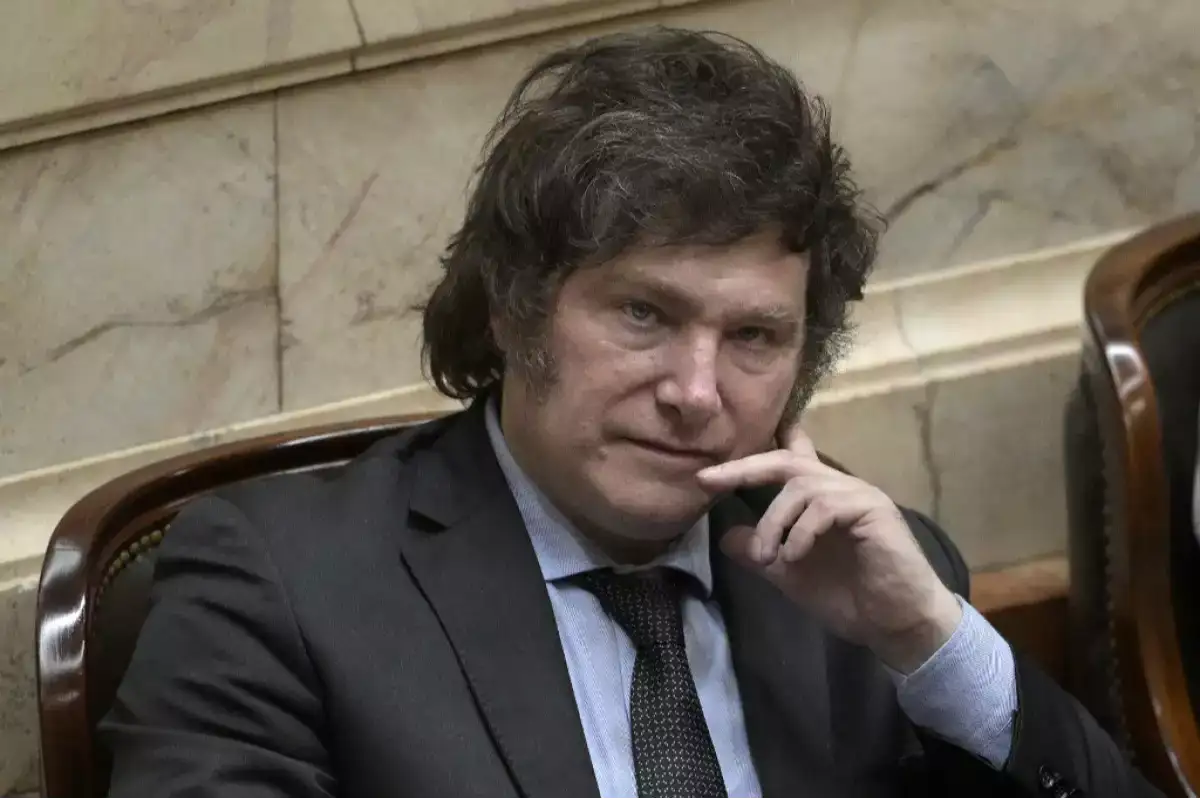 Milei advierte que cortar el suministro de hidrocarburos sería violar derecho de propiedad
