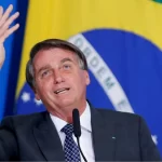 Bolsonaro se defiende de las acusaciones de golpismo ante miles de seguidores