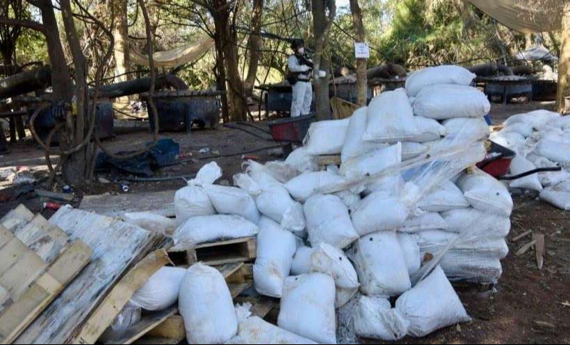 Desmantelan narcolaboratorio de metanfetamina en Sonora