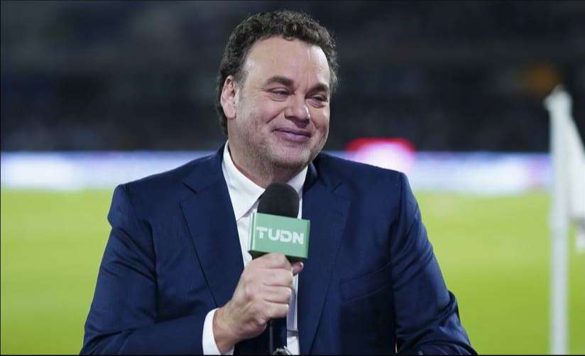 Faitelson reporta que Feyenoord podría reforzarse con Rodrigo Huescas