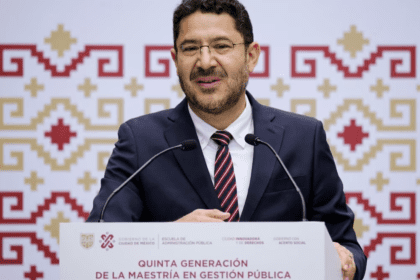 Batres acusa a oposición de hacer uso político el tema del agua